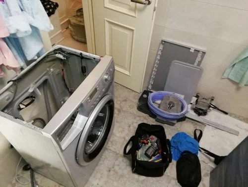 Ремонт стиральных машин Whirlpool в Сланцах в октябре