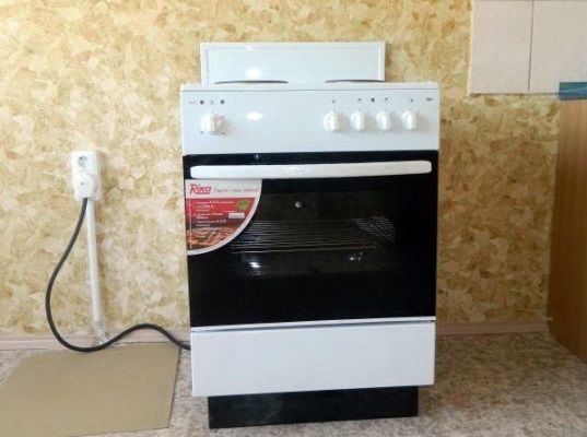 Установка электрической плиты в Сланцах от Мастер24 — монтаж под ключ, цена от 1550 руб