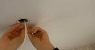 Установка люстры в Сланцах в октябре