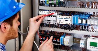 Электромонтажные работы в Сланцах в октябре